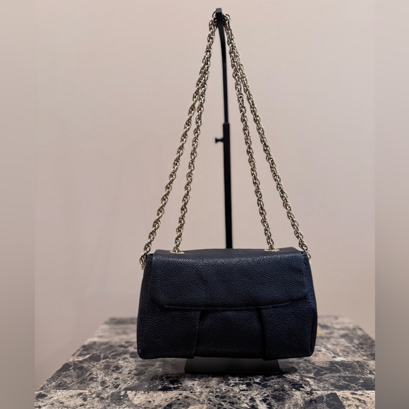 Henri Bendel Milliner Chain Shoulder/ Crossbody Bag - Picture 4 of 13